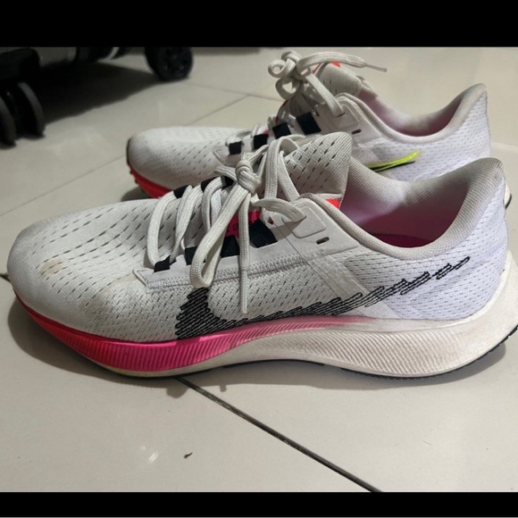 Nike Air Zoom Pegasus 38 - Picture 6 of 10